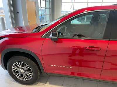 2026 Chevrolet Traverse, $47239. Photo 3