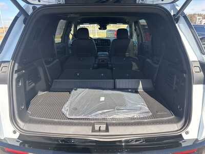 2026 Chevrolet Traverse, $61159. Photo 11