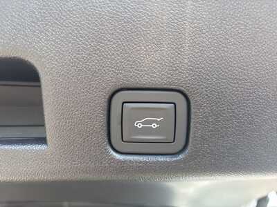 2026 Chevrolet Traverse, $61159. Photo 12