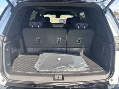 2026 Chevrolet Traverse, $61159. Photo 9