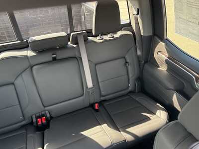 2026 Chevrolet 1500 Crew Cab, $0. Photo 11