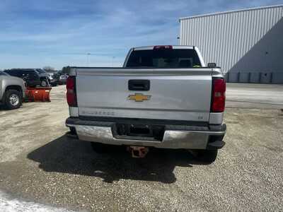 2016 Chevrolet 2500 Ext Cab, $12555. Photo 3