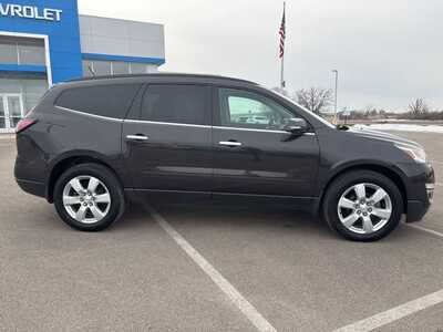 2017 Chevrolet Traverse, $9553. Photo 2