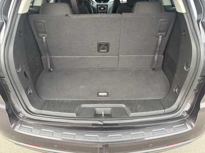 2017 Chevrolet Traverse, $9553. Photo 9