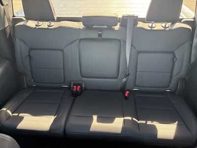 2025 Chevrolet 1500 Crew Cab, $52000. Photo 10