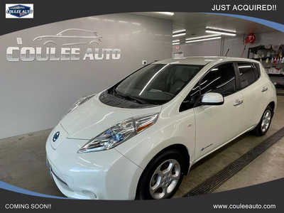 2012 Nissan Leaf, $6845. Photo 1