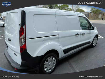 2022 Ford Transit Connect, $30318. Photo 6