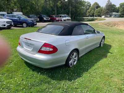 2006 Mercedes-Benz CLK-Class, $8995. Photo 5