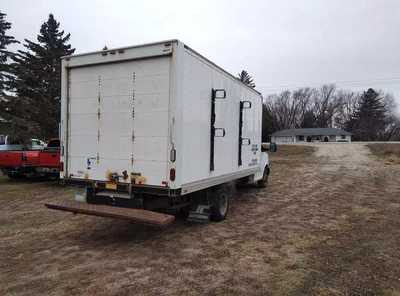 2014 Chevrolet Van,Cargo, $5000. Photo 3