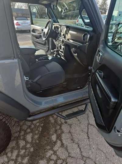 2018 Jeep Wrangler, $24900. Photo 11