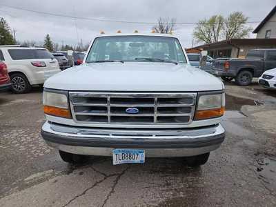 1993 Ford F350, $4995. Photo 2