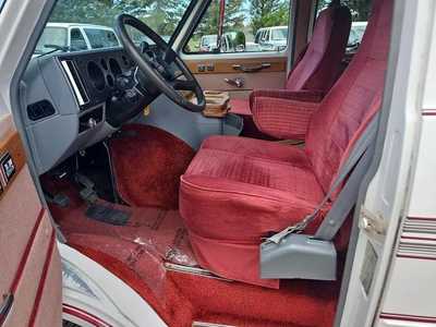 1990 Chevrolet Van,Conversion, $10900. Photo 12