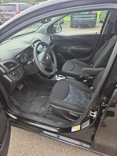 2017 Chevrolet Spark, $9900. Photo 8
