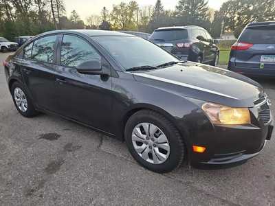 2014 Chevrolet Cruze, $5995. Photo 3