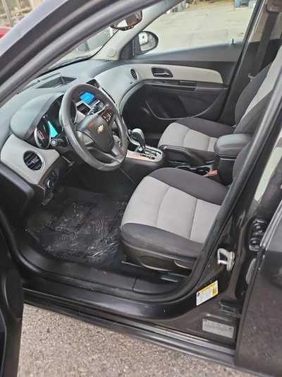 2014 Chevrolet Cruze, $5995. Photo 9