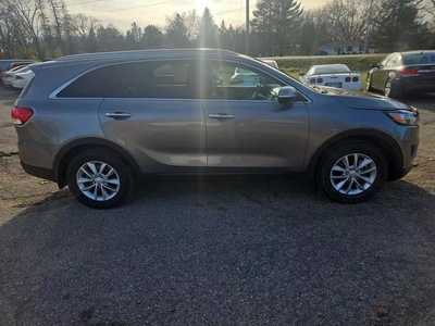 2016 Kia Sorento, $8995. Photo 4