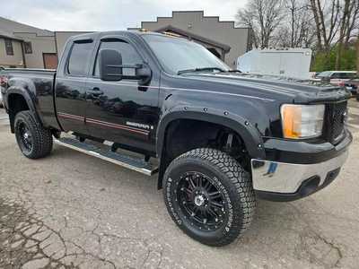 2008 GMC 1500 Ext Cab, $10900. Photo 3