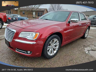 2012 Chrysler 300, $7995. Photo 1