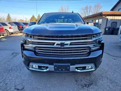 2019 Chevrolet 1500 Crew Cab, $34900. Photo 2