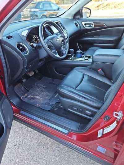 2014 Nissan Pathfinder, $8995. Photo 12