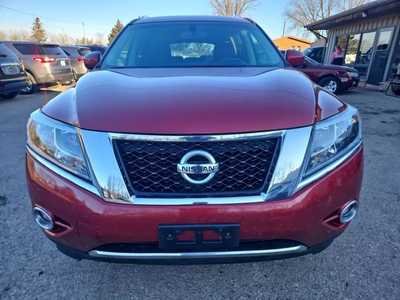 2014 Nissan Pathfinder, $8995. Photo 2