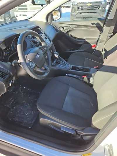 2015 Ford Focus, $9995. Photo 11
