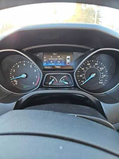 2015 Ford Focus, $9995. Photo 12