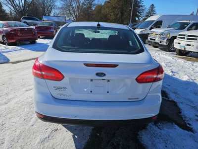 2015 Ford Focus, $9995. Photo 6