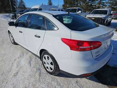 2015 Ford Focus, $9995. Photo 7