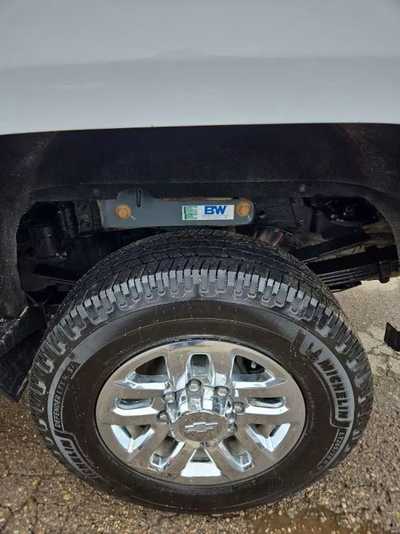 2019 Chevrolet 3500 Crew Cab, $36900. Photo 11
