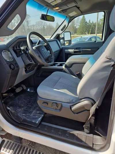 2016 Ford F350 Crew Cab, $19900. Photo 11