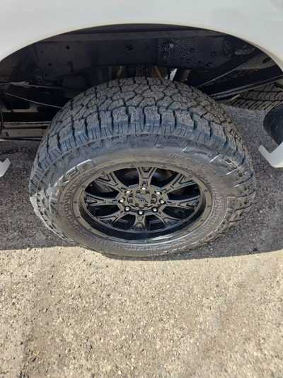 2015 Ford F350 Crew Cab, $19900. Photo 9