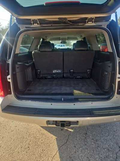 2013 GMC Yukon XL, $8995. Photo 10