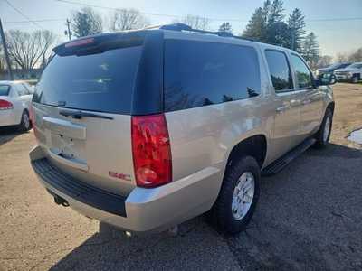 2013 GMC Yukon XL, $8995. Photo 5