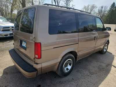 1997 Chevrolet Astro, $3995. Photo 5