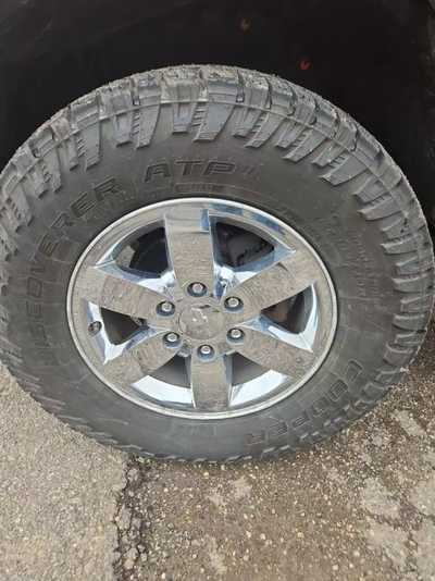 2012 Chevrolet Colorado Crew Cab, $12900. Photo 9