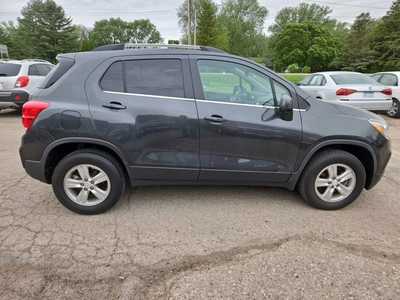 2018 Chevrolet Trax, $8995. Photo 4