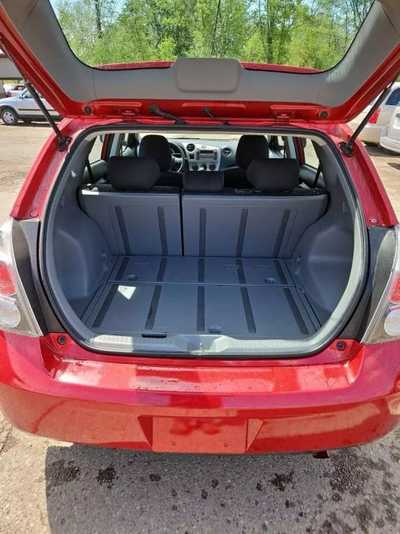 2009 Pontiac Vibe, $6995. Photo 11