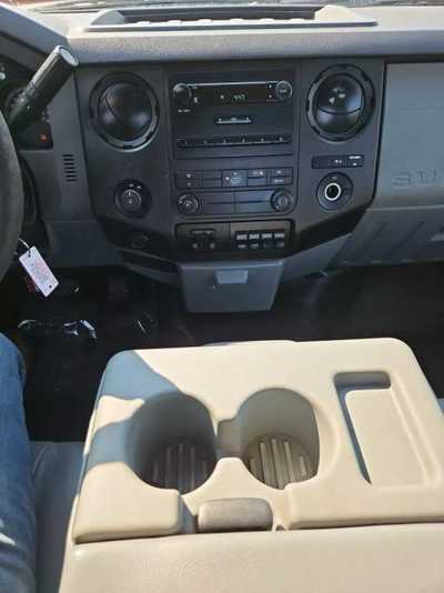 2015 Ford F250 Reg Cab, $10900. Photo 10
