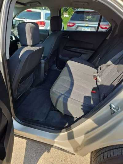 2016 Chevrolet Equinox, $7995. Photo 11
