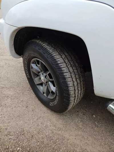 2005 Toyota Tacoma, $8995. Photo 9