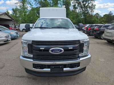 2018 Ford F350 Ext Cab, $18900. Photo 2