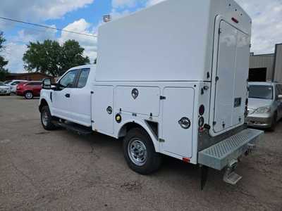 2018 Ford F350 Ext Cab, $18900. Photo 7