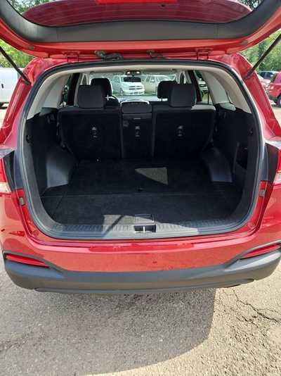 2017 Kia Sorento, $11900. Photo 10