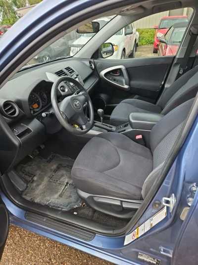 2007 Toyota RAV4, $7995. Photo 12