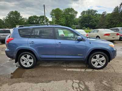 2007 Toyota RAV4, $7995. Photo 4