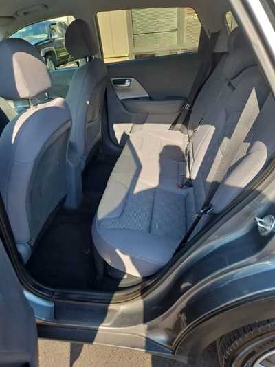 2017 Kia Niro Hybrid, $9995. Photo 10