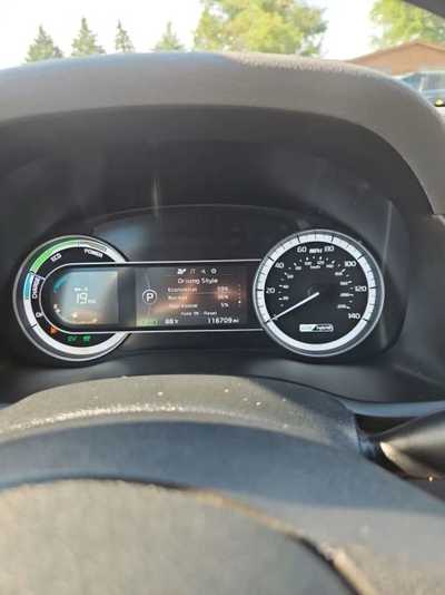 2017 Kia Niro Hybrid, $9995. Photo 12