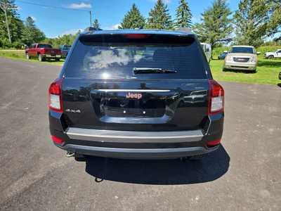 2016 Jeep Compass, $10900. Photo 6