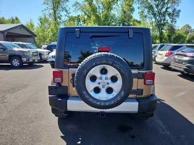 2015 Jeep Wrangler Unlimited, $15900. Photo 6